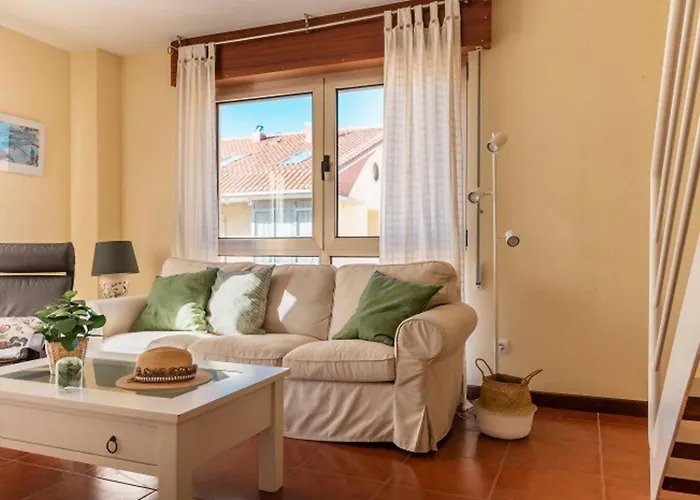 Fgdr243d Orilla San Vicente De La Barquera